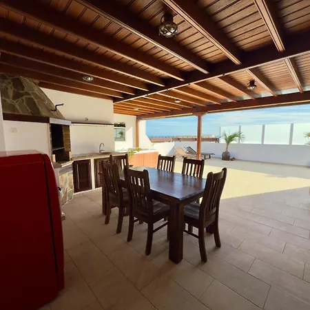 Cuevablanca 别墅 *